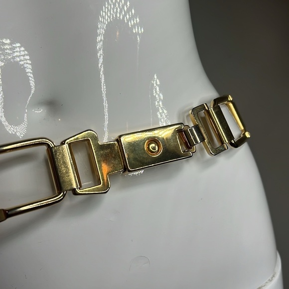 Mod Der for Adolfo Structured 33” Goldtone Belt Made in Italy main image 4